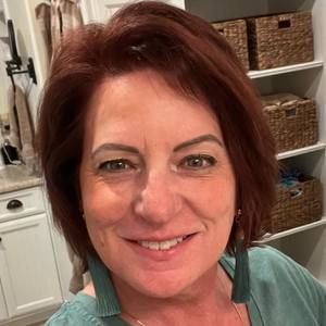 Meet your Posher, Danell